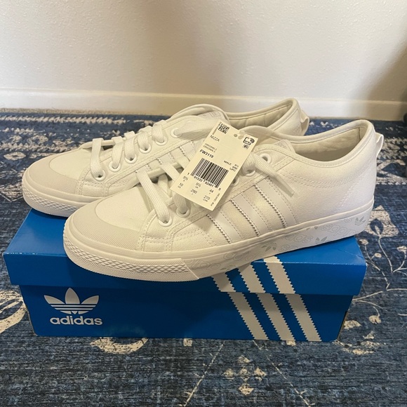 Adidas Nizza Solo Logo Print sneaker, men’s 10 - Picture 3 of 7